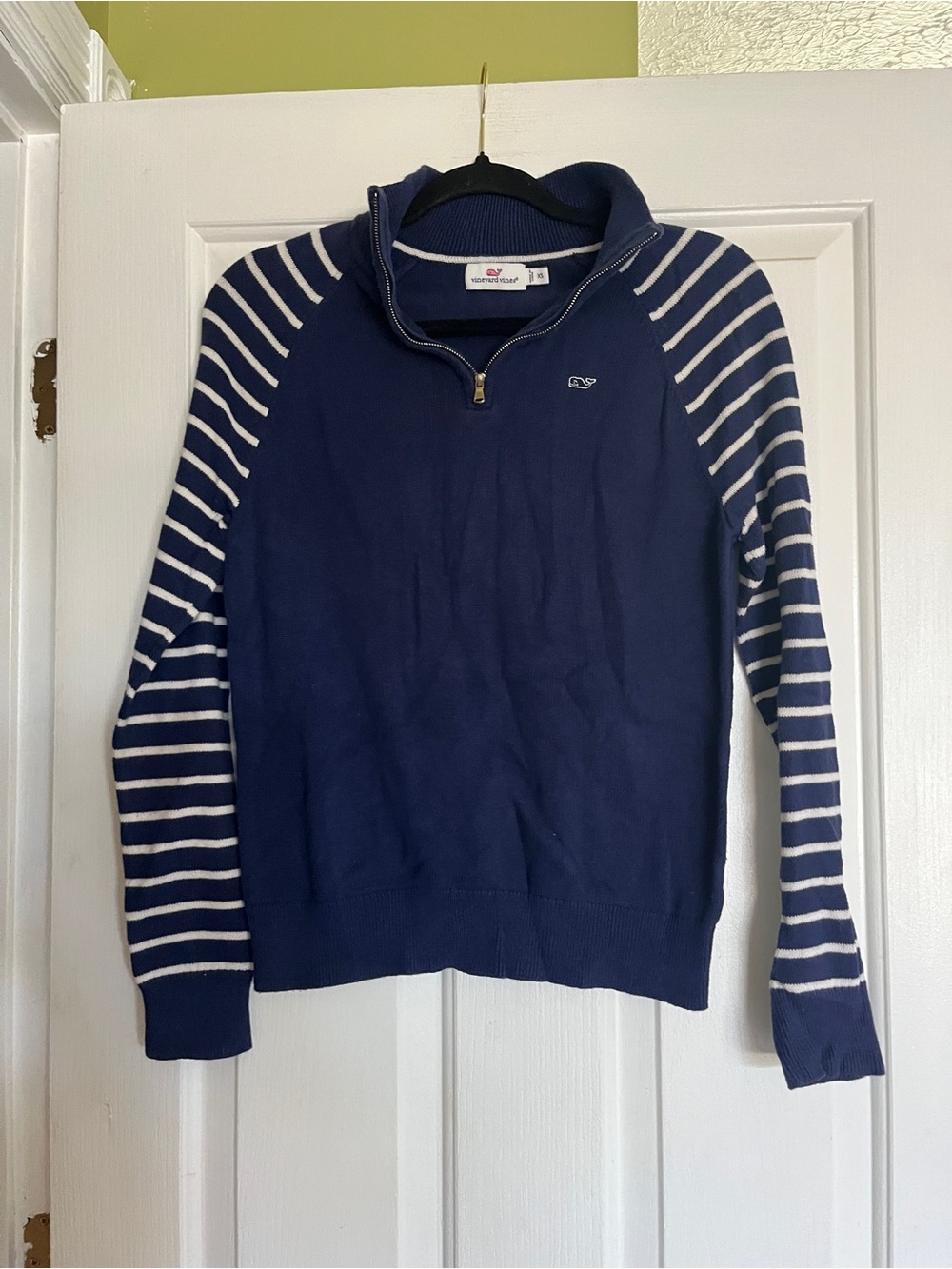 Vineyard Vines navy blue quarter zip sweater with white stripes on sleeves, size